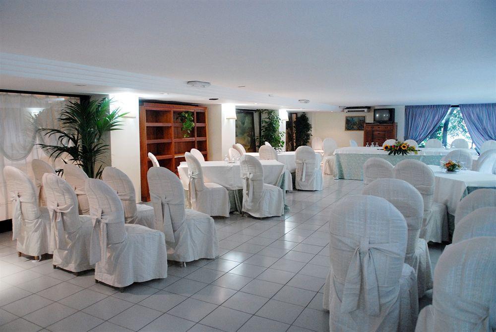 V7 Hotel San Giovanni Rotondo Ngoại thất bức ảnh